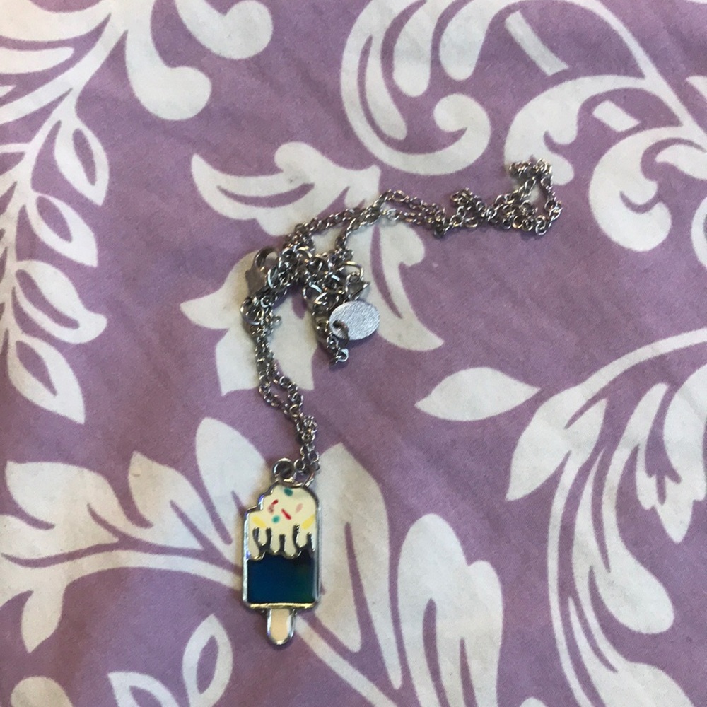 Icecream designed mood color changing necklace